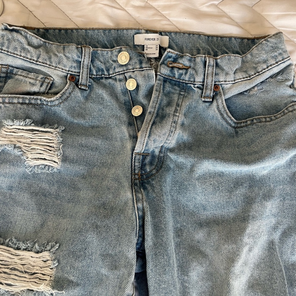 Ripped jeans